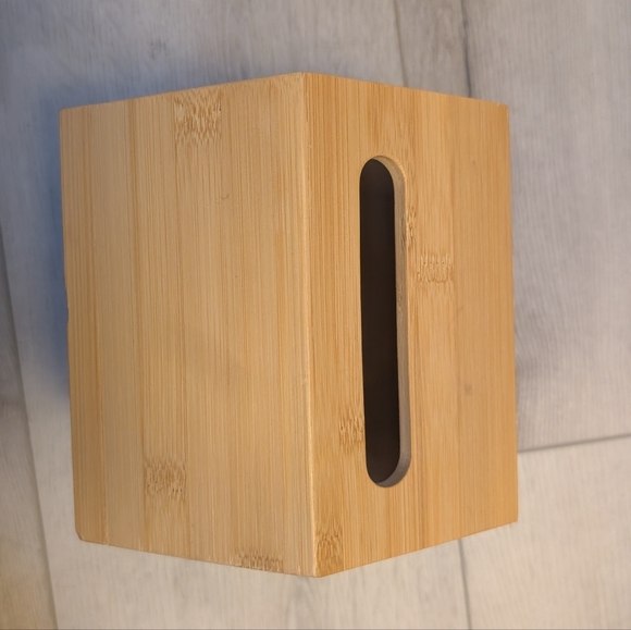 Bamboo House Tissue Box Holder - Picture 6 of 10